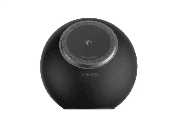 Anker MagGo Magnetic Charging Station (8-in-1) gives you power and a clutter-free setup
