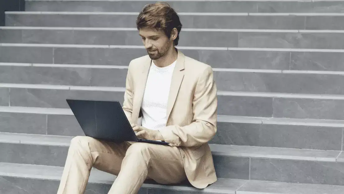 ASUS Zenbook 14 UX3405 ultraportable laptop has an AI-powered Intel Core Ultra 7 processor