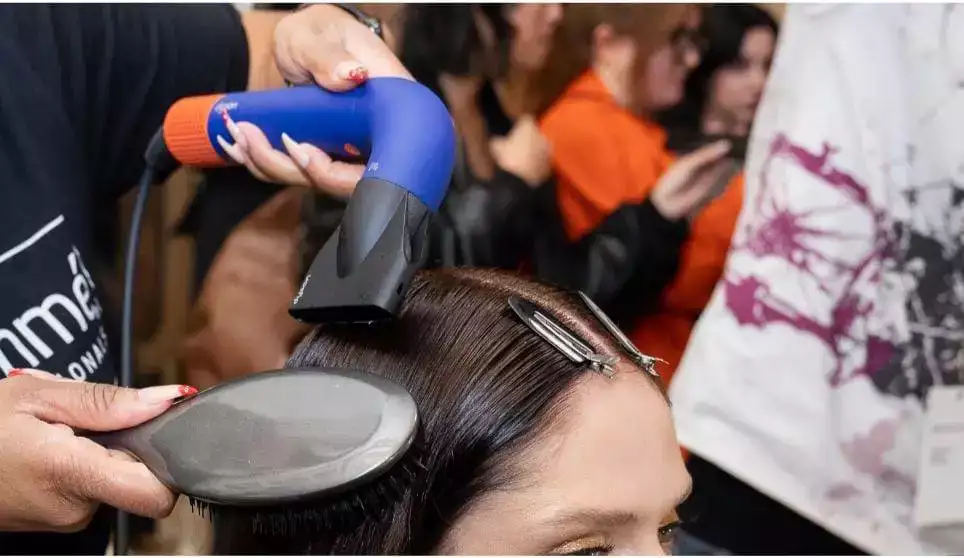 Dyson Supersonic r professional hair dryer gives you a pro-level style and finished look